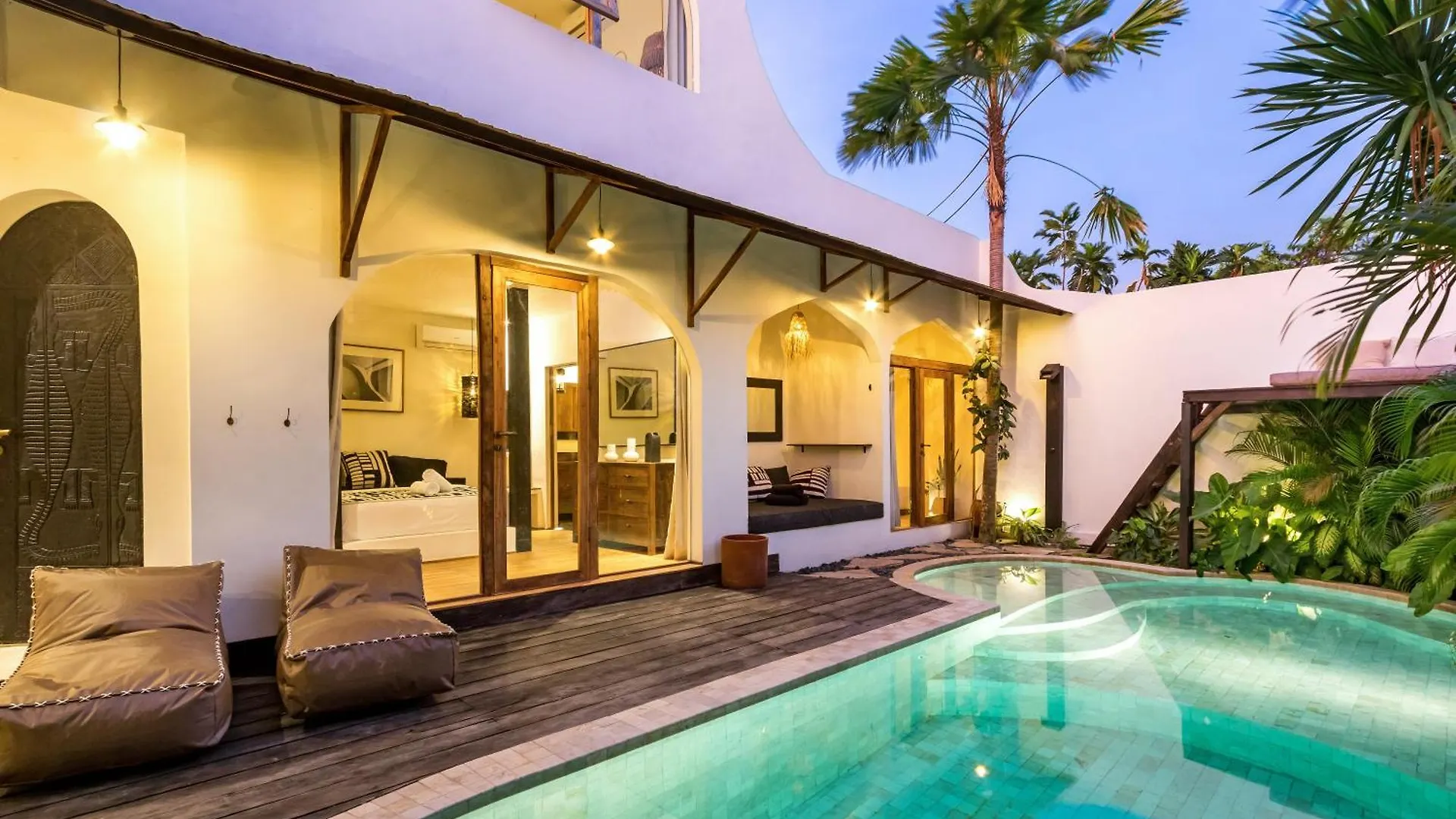 Villa Castilla - Ethnic Vibes Tropical 4Br Villa With Private Pool, 10 Minutes From Canggu Beach Kerobokan